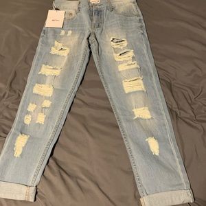 Women’s size 1 ripped light denim jeans